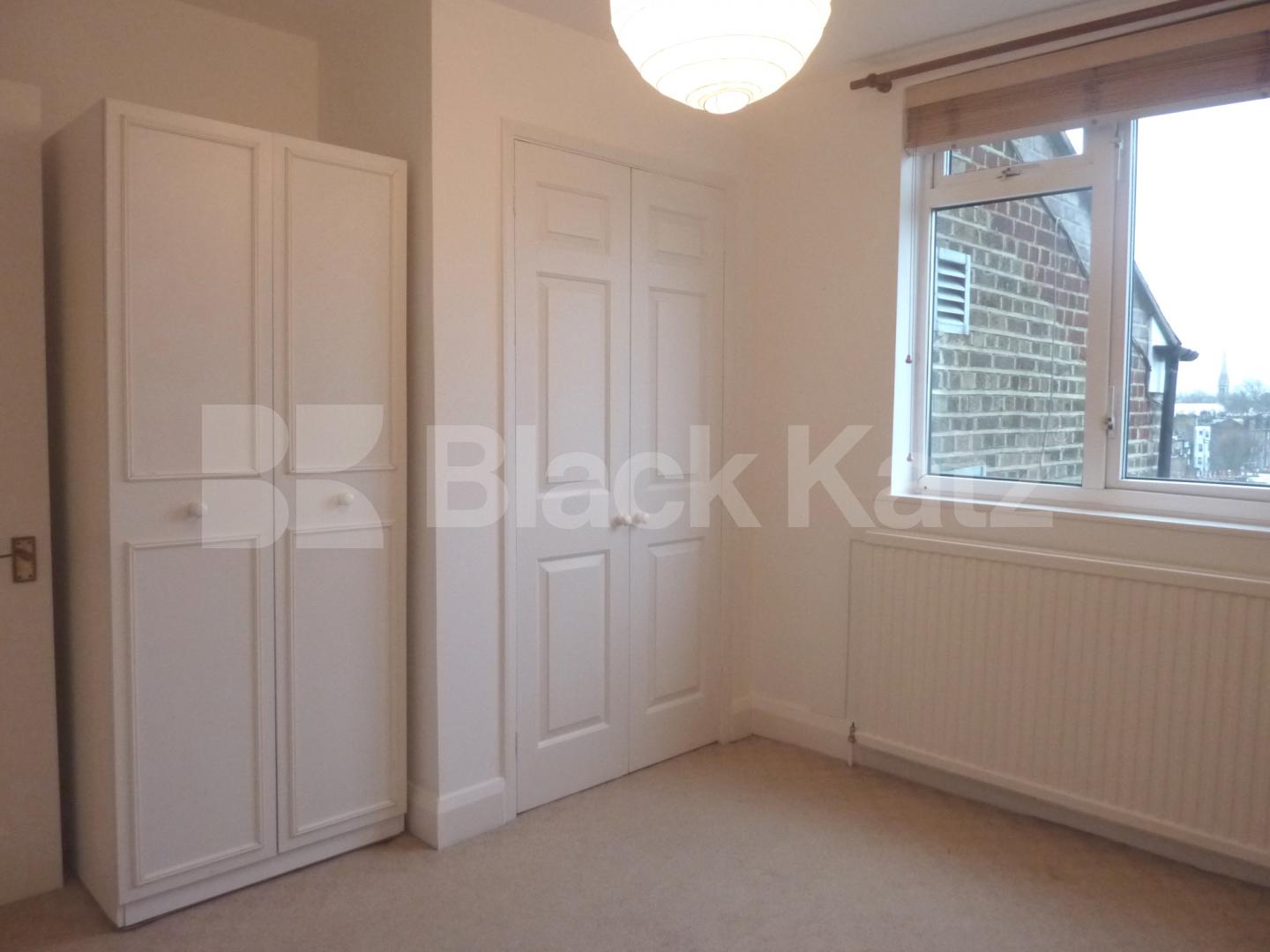 			NEW INSTRUCTION!, 1 Bedroom, 1 bath, 1 reception Flat			 St Stephens Gardens , NOTTING HILL